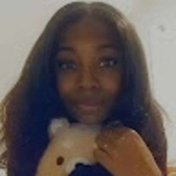 Meet your Posher, Dessi - Picture 1 of 1